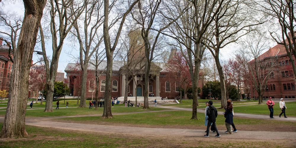États-Unis : l’administration Trump interdit à Harvard d’accueillir des étudiants étrangers